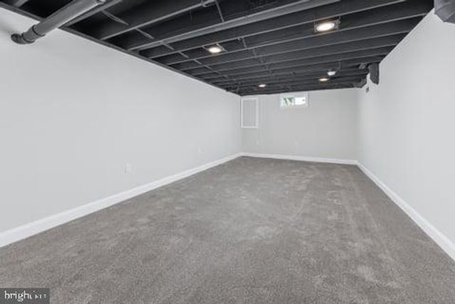 1124 LEXINGTON DR, Deptford, NJ 08096