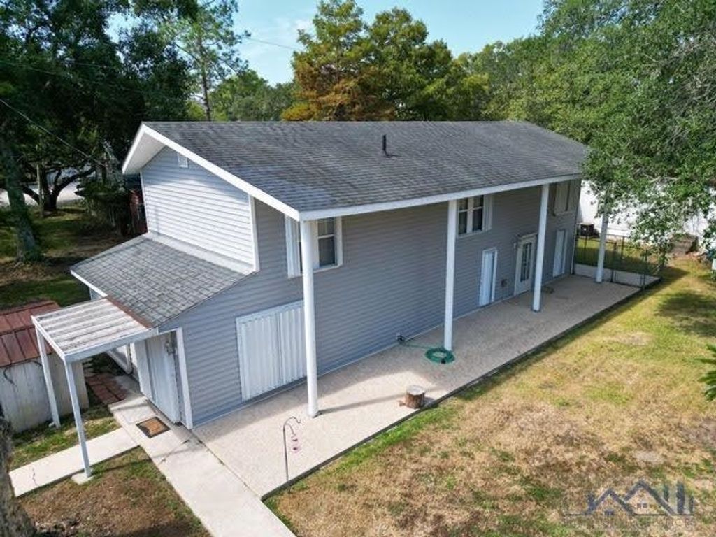 102 Riverbend Street, Pierre Part, LA 70339