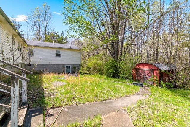 2263 BUCKNER RD, Bumpass, VA 23024