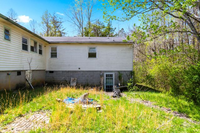 2263 BUCKNER RD, Bumpass, VA 23024