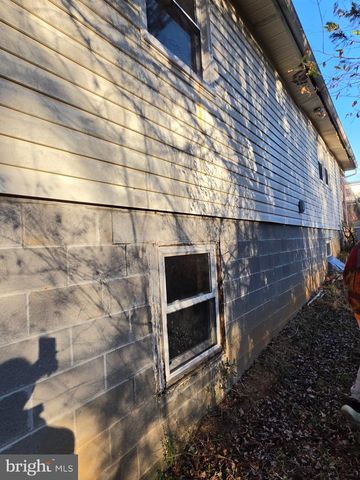 2263 BUCKNER RD, Bumpass, VA 23024