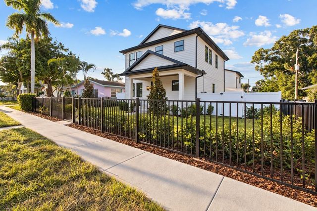 1025 MELROSE AVENUE S, St Petersburg, FL 33705