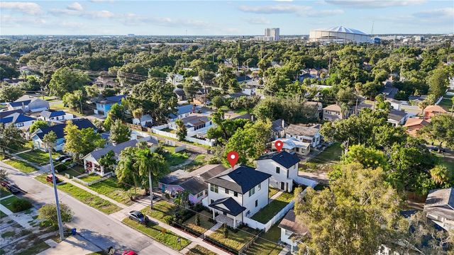 1025 MELROSE AVENUE S, St Petersburg, FL 33705