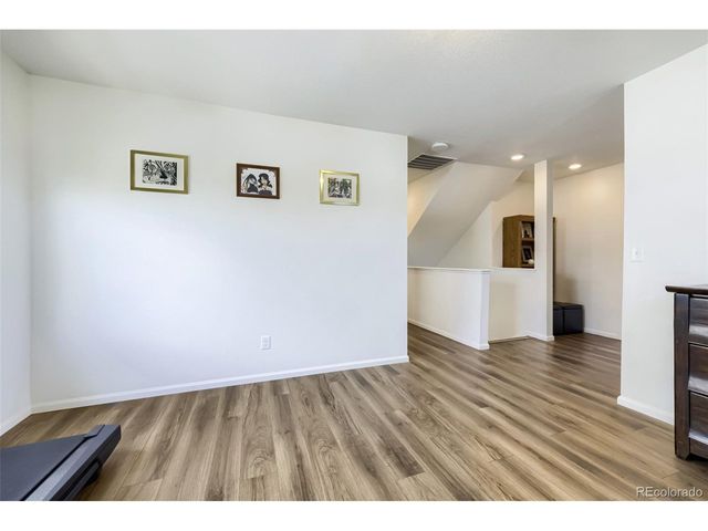 10035 Yampa Ct, Commerce City, CO 80022
