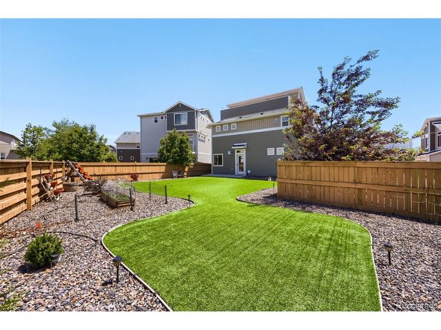 10035 Yampa Ct, Commerce City, CO 80022