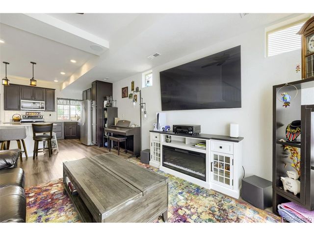 10035 Yampa Ct, Commerce City, CO 80022