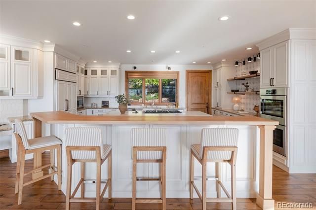 10378 Grande Vista Court, Lone Tree, CO 80124