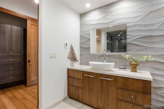10378 Grande Vista Court, Lone Tree, CO 80124