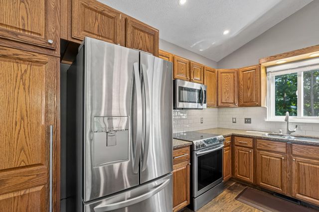 6806 Wiley Road, Douglas Vllg, MI 49406