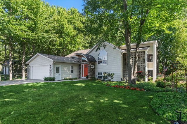 6806 Wiley Road, Douglas Vllg, MI 49406