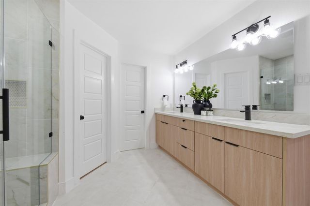 2207 Crystal Hills Drive, Houston, TX 77077