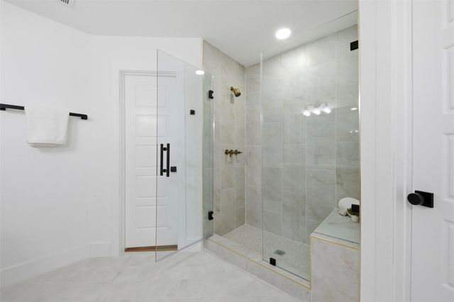 2207 Crystal Hills Drive, Houston, TX 77077