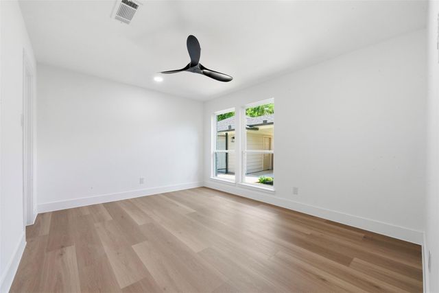 2207 Crystal Hills Drive, Houston, TX 77077