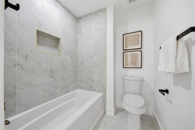 2207 Crystal Hills Drive, Houston, TX 77077