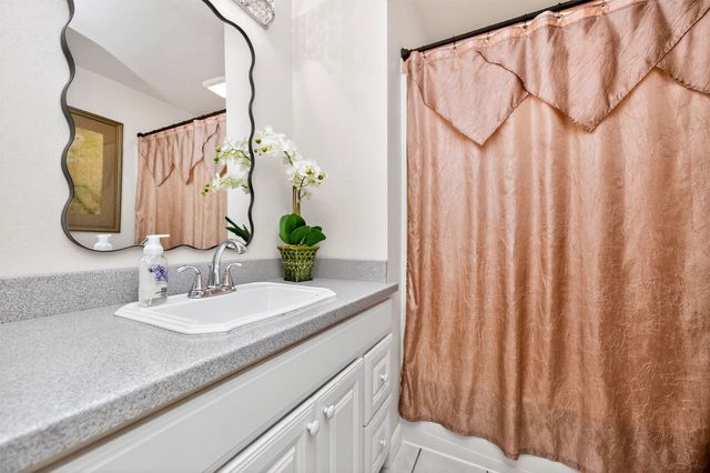 1429 17th Street, West Des Moines, IA 50265