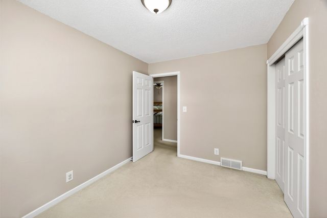 1429 17th Street, West Des Moines, IA 50265