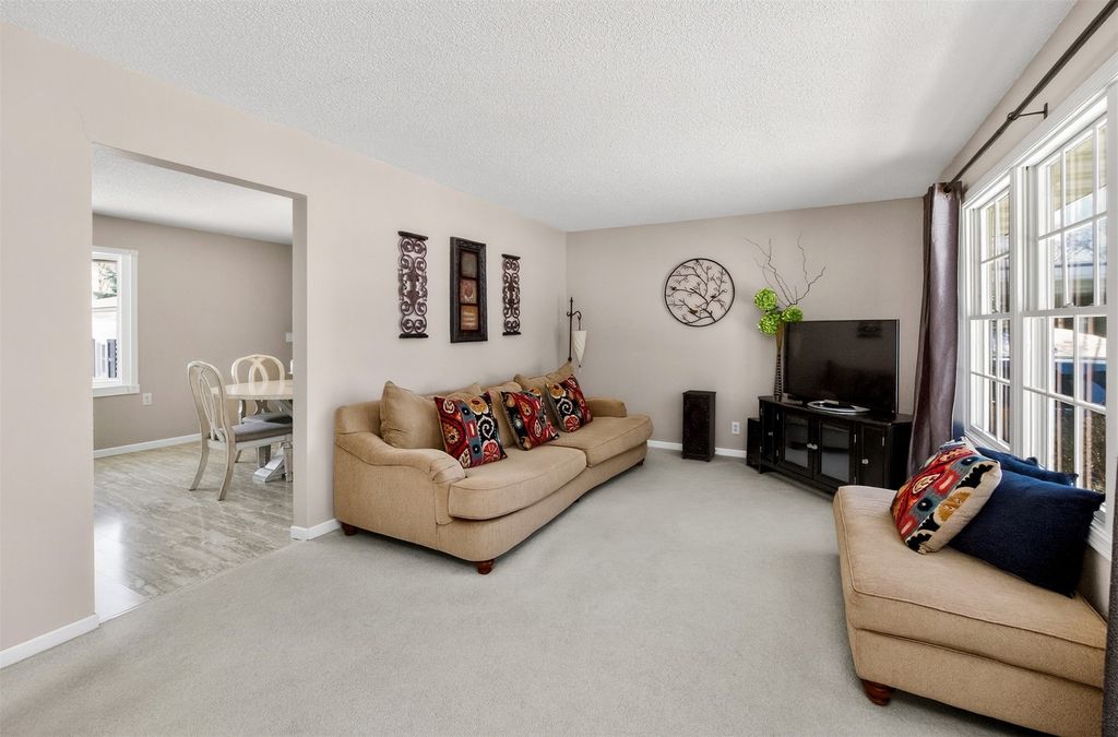 1429 17th Street, West Des Moines, IA 50265