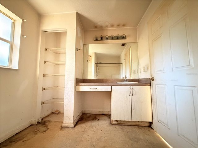 19 BURREL PLACE, Palm Coast, FL 32137