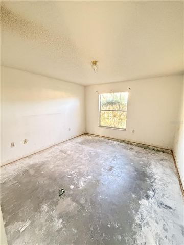 19 BURREL PLACE, Palm Coast, FL 32137