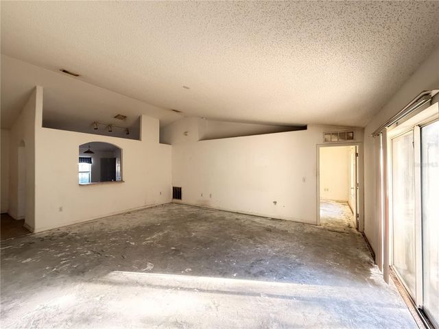 19 BURREL PLACE, Palm Coast, FL 32137