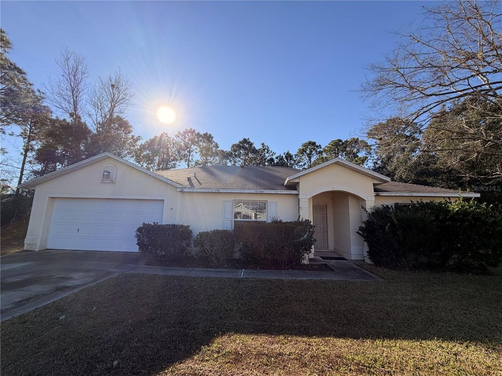 19 BURREL PLACE, Palm Coast, FL 32137