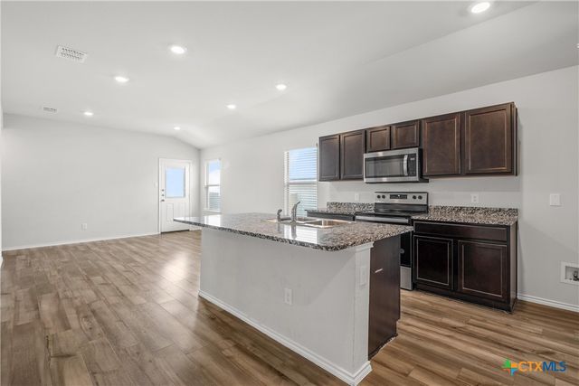 1049 Velvet Court, Troy, TX 76579