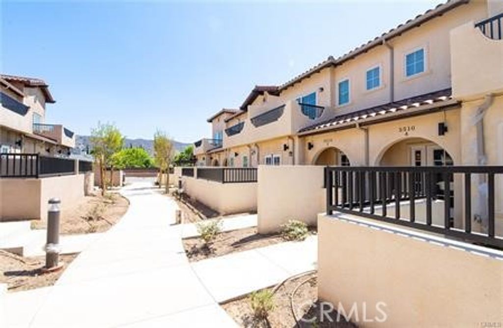 Image 48 of property listing at 5526 E Los Angeles Avenue 3, Simi Valley, CA 93063