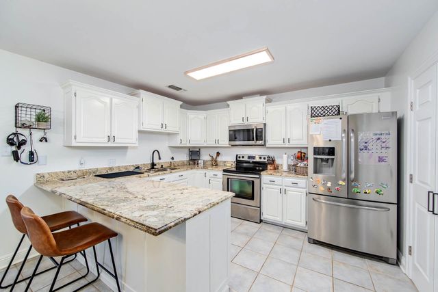 1720 Harvest Dr, Houma, LA 70360