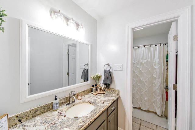 1720 Harvest Dr, Houma, LA 70360