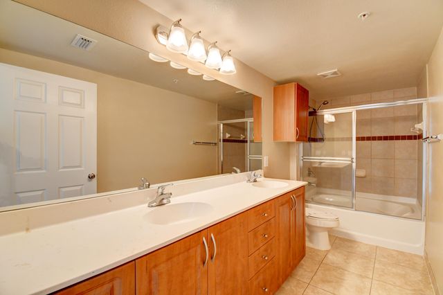 6505 Emerald Dunes Drive 201, West Palm Beach, FL 33411