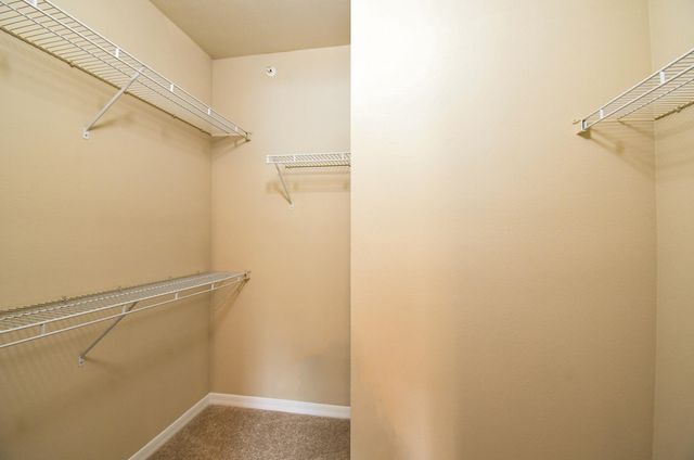 6505 Emerald Dunes Drive 201, West Palm Beach, FL 33411