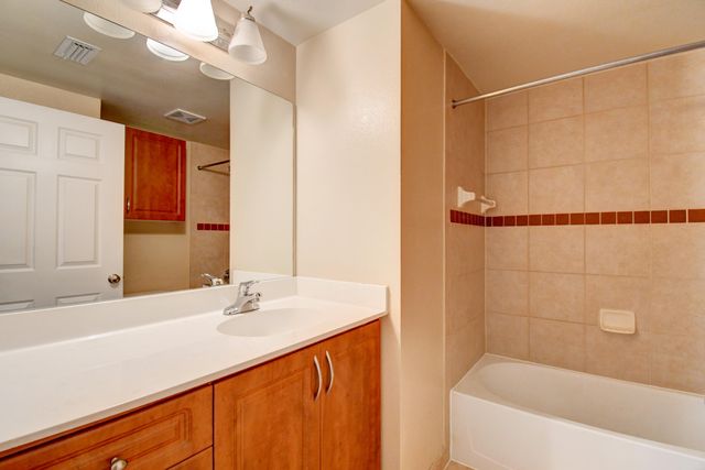 6505 Emerald Dunes Drive 201, West Palm Beach, FL 33411