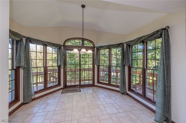 2881 Pine Hill Drive, Medina, OH 44256