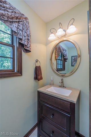 2881 Pine Hill Drive, Medina, OH 44256