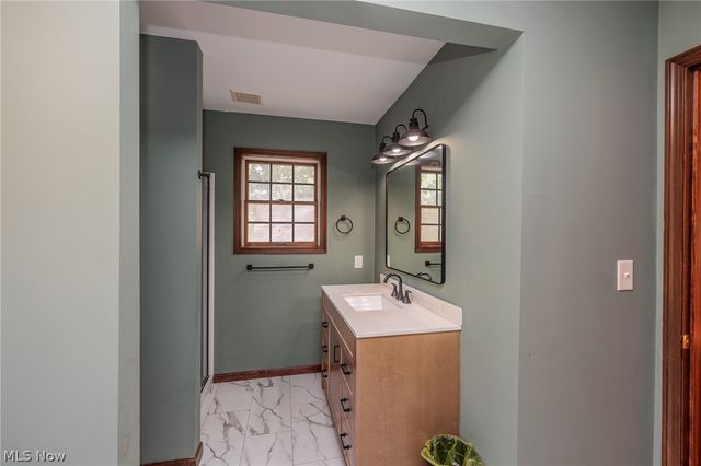 2881 Pine Hill Drive, Medina, OH 44256