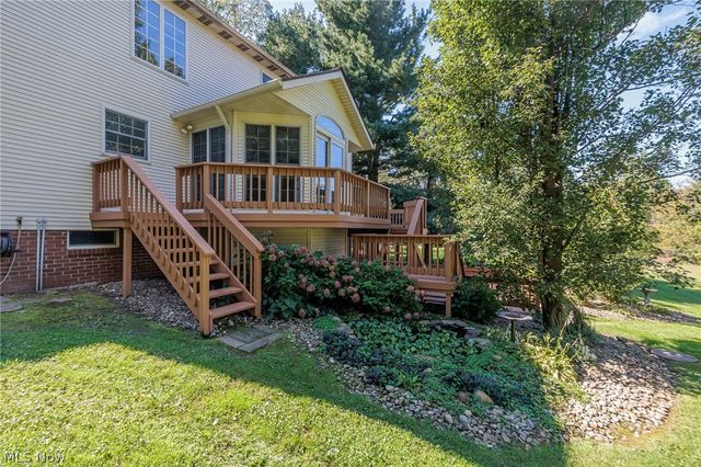 2881 Pine Hill Drive, Medina, OH 44256