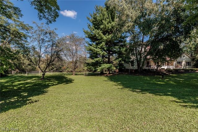 2881 Pine Hill Drive, Medina, OH 44256