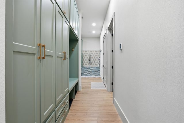 11754 North Court, Azle, TX 76020