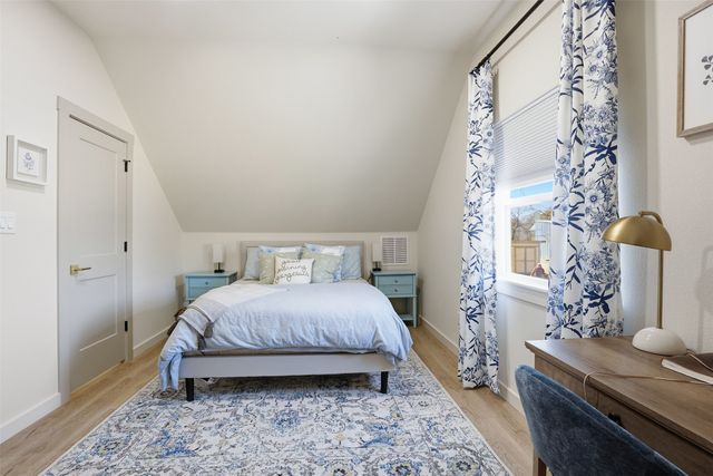 11754 North Court, Azle, TX 76020