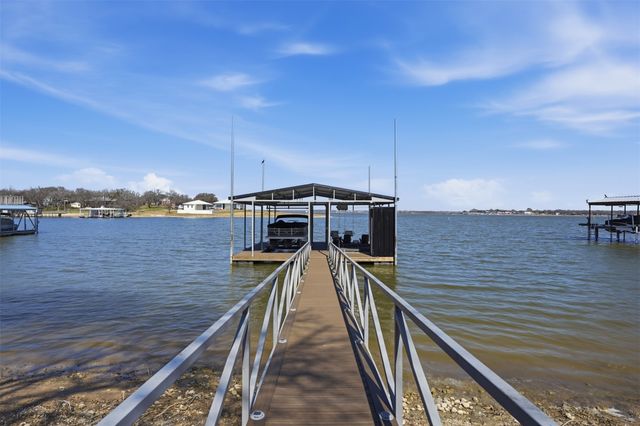 11754 North Court, Azle, TX 76020