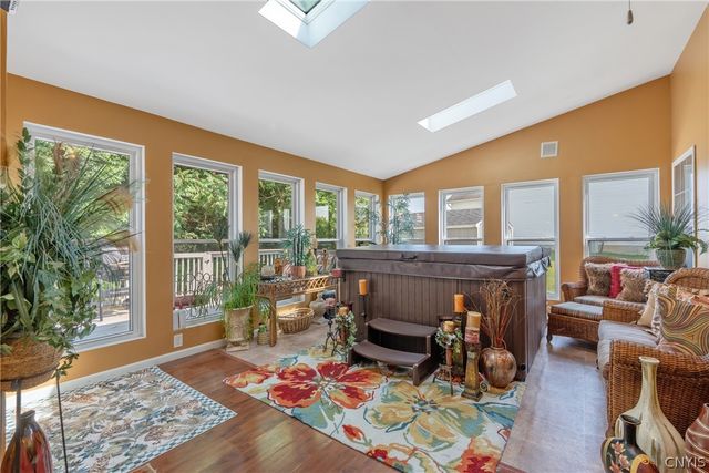 5455 Lucknow Drive, Clay, NY 13041