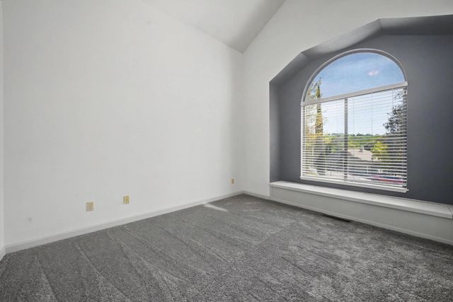 324 Augusta Ct, Valley Springs, CA 95252