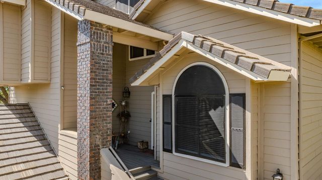 324 Augusta Ct, Valley Springs, CA 95252