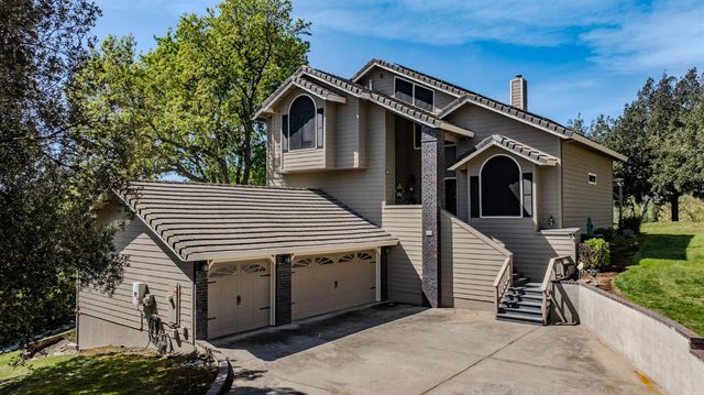 324 Augusta Ct, Valley Springs, CA 95252