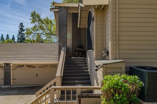 324 Augusta Ct, Valley Springs, CA 95252