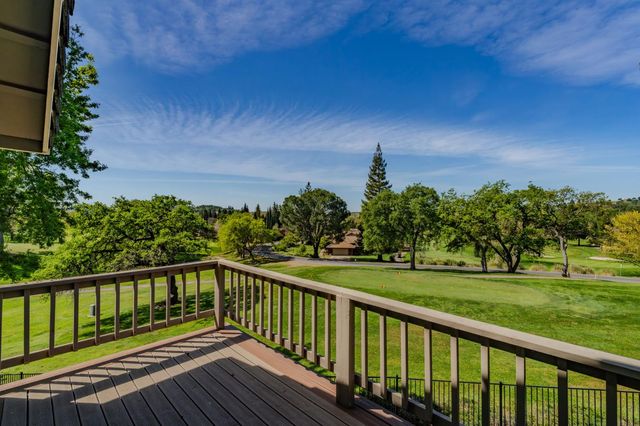 324 Augusta Ct, Valley Springs, CA 95252