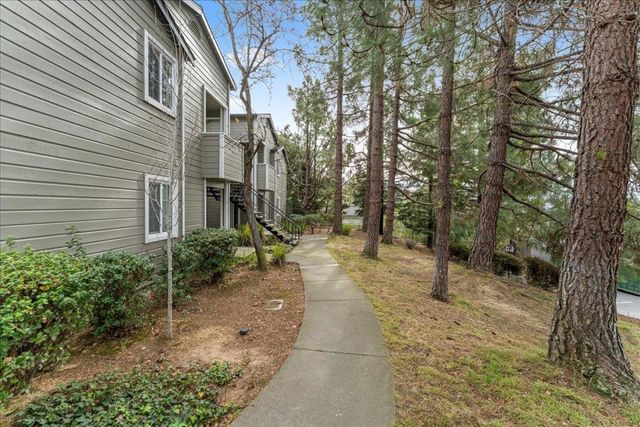 630 630 Canyon Oaks Dr C, Oakland, CA 94605