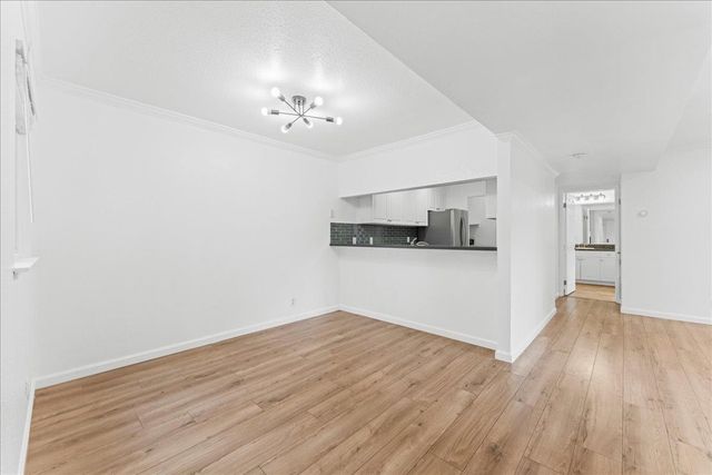 630 630 Canyon Oaks Dr C, Oakland, CA 94605