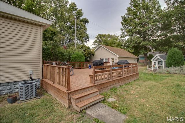 307 N East Street, Carlinville, IL 62626