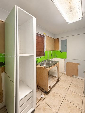 2315 NW 35th Street, Miami, FL 33142